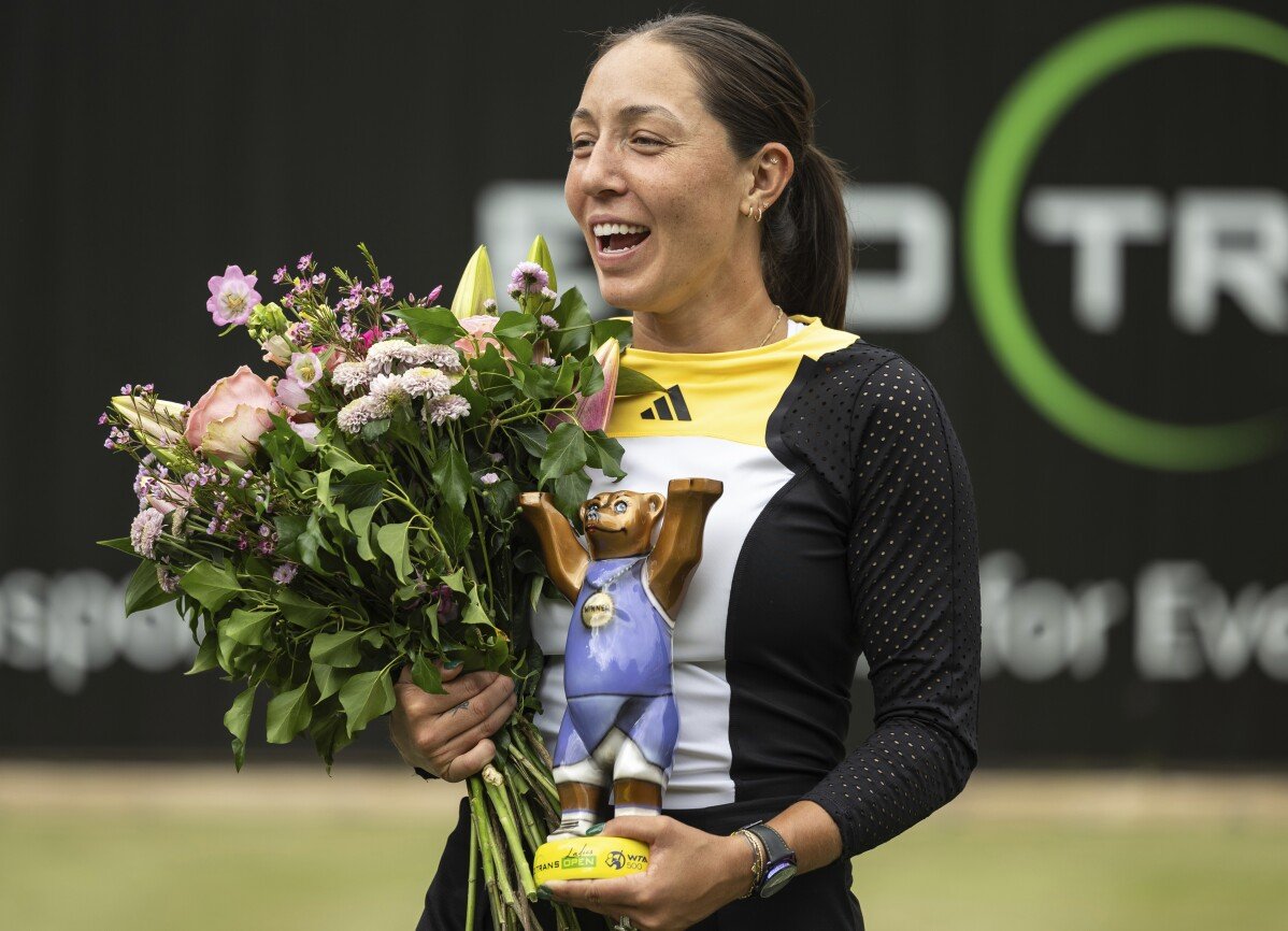 Pegula menyelamatkan 5 poin pertandingan untuk mengalahkan Kalinskaya dalam final Berlin